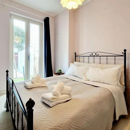 Apartment Fronte Mare Relax Con Corte Esterna *